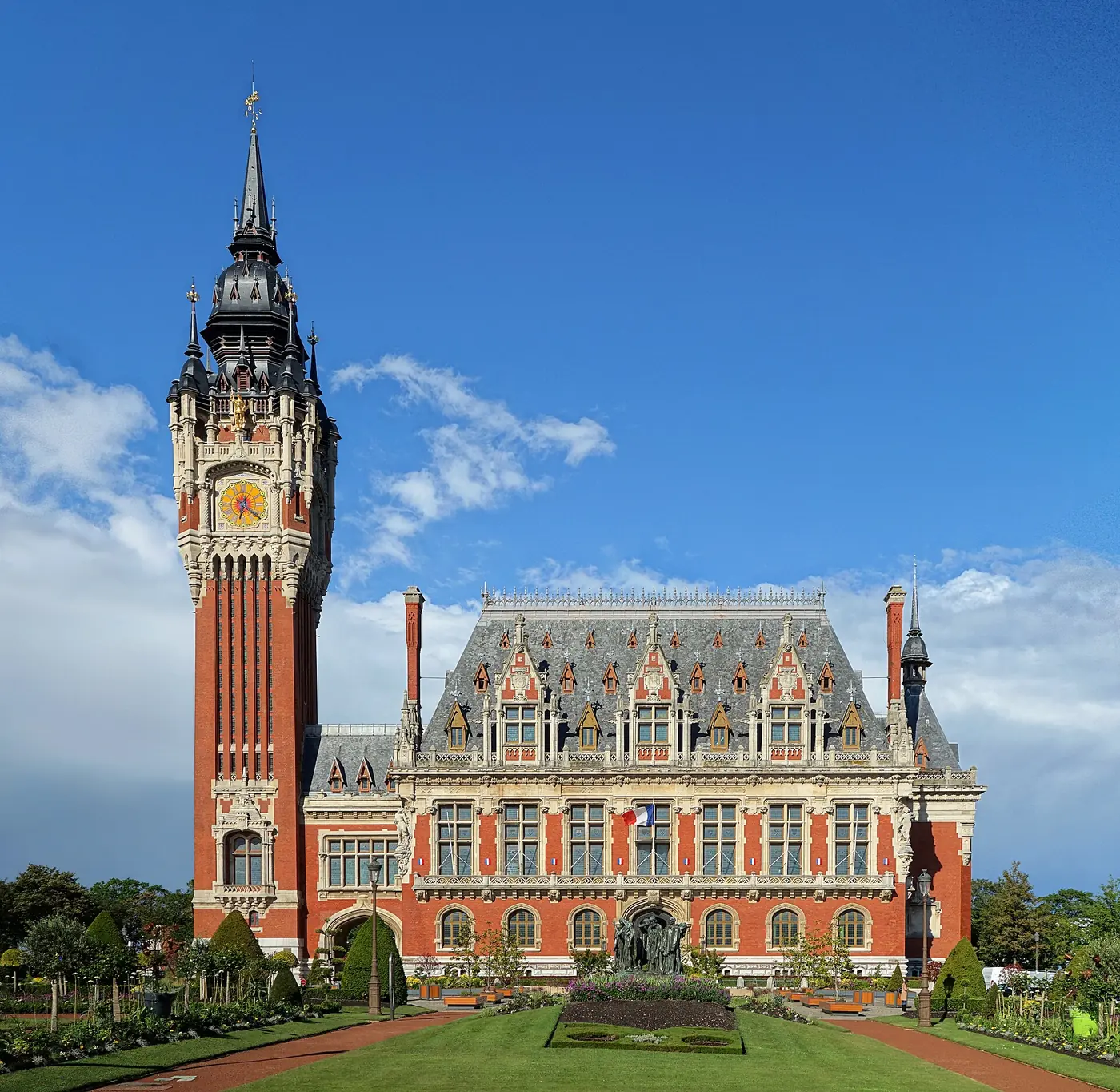 Vue de Calais pour illustrer un projet de création de site internet local