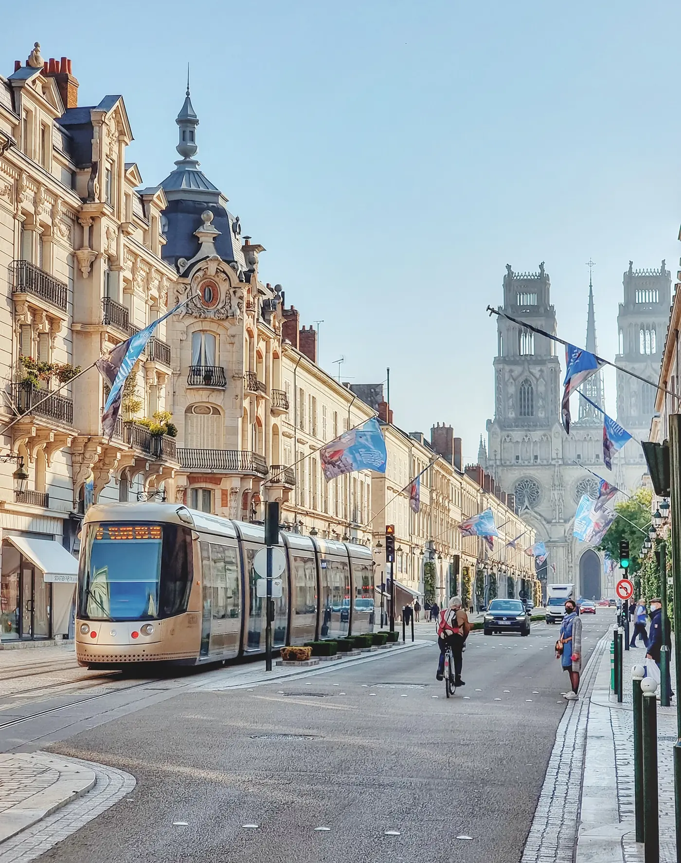 Vue d’Orleans pour illustrer un projet de création de site internet local